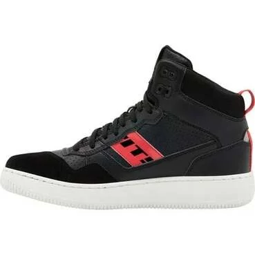 Pacer Boot Red