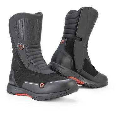 Motorcycle touring мотоботинки Eleveit Venom WP Black