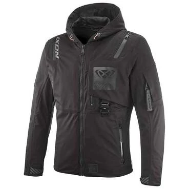 Ixon M-Quarter Black