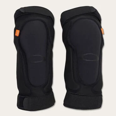 OAKLEY APPAREL Drop In D3O Knee Guards Черный