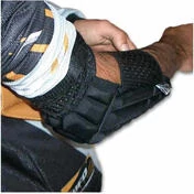 UFO Ultralight elbow guards Черный