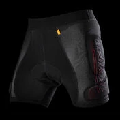 FURYGAN Xroad D30 protective shorts Черный