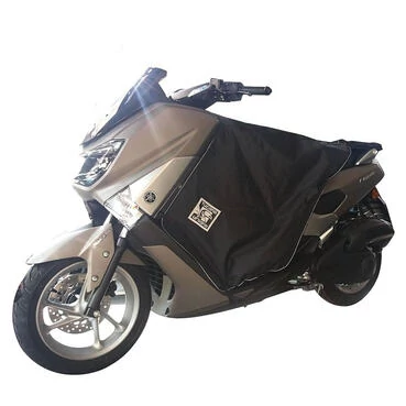 TUCANO URBANO Termoscud® Yamaha NMAX 125 apron Черный