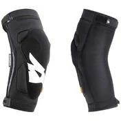 BLUEGRASS Solid D30 Knee Guards Черный