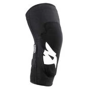 BLUEGRASS Skinny knee guards Черный