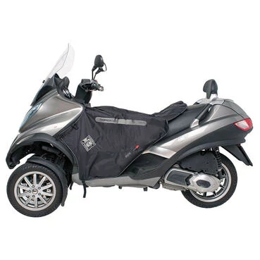 TUCANO URBANO Termoscud® Piaggio MP3 Touring apron Черный