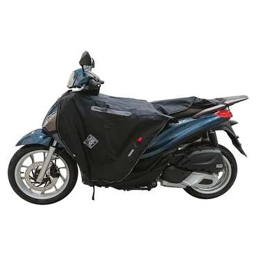 TUCANO URBANO Termoscud® Piaggio Medeley 125 20 apron Черный
